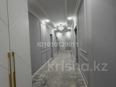 4-бөлмелі пәтер · 115 м² · 4/8 қабат, Бухар жырау 42 — Аль Фараби, бағасы: 75 млн ₸ в Астане, Есильский р-н