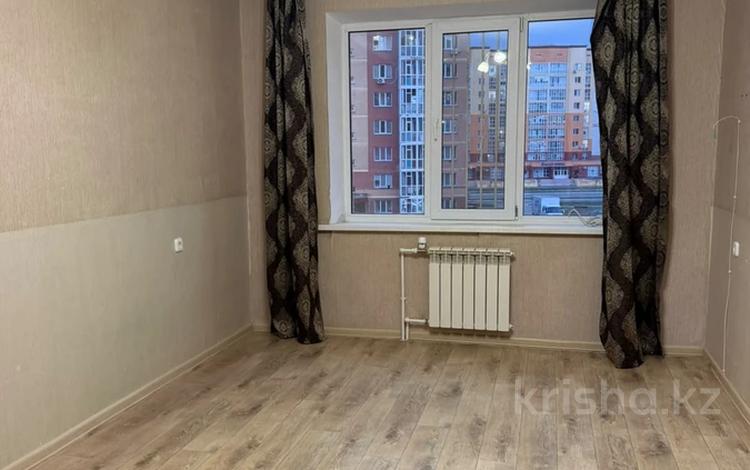 1-комнатная квартира · 45 м² · 3/9 этаж, Самал 94/1 за 85 000 ₸ в Уральске — фото 2