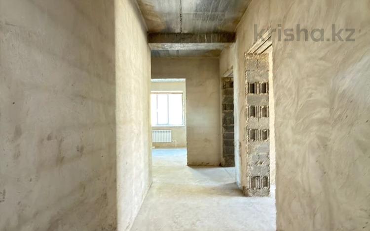 3-бөлмелі пәтер · 118 м² · 3/6 қабат, Алтын орда ш/а. 54б, бағасы: 45.7 млн ₸ в Актобе, мкр. Алтын орда — фото 2
