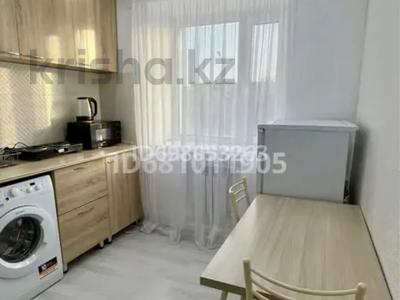 Продажа квартир в Улытау обл.: 1-комнатная квартира · 38 м² · 2/5 этаж, Гарышкерлер 38 за 16.5 млн 〒 1-комнатная квартира · 38 м² · 2/5 этаж, Гарышкерлер 38 за 16.5 млн 〒 в Жезказгане