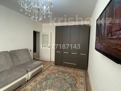 1-бөлмелі пәтер, 50 м², 9/10 қабат тәулігіне, Батыс-2 1Д, бағасы: 8 000 〒 в Актобе