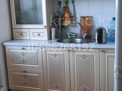 2-комнатная квартира · 60 м² · 7/9 этаж, 4мкр 9 за 150 000 〒 в Аксае