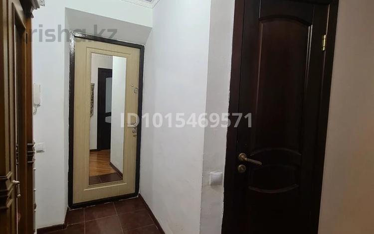 2-комнатная квартира · 40 м² · 1/5 этаж, Сатпаева 3 а за 170 000 ₸ в Атырау, мкр Авангард-4 — фото 2