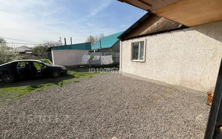 Отдельный дом · 3 комнаты · 100 м² · 6 сот., Малькеева 2 за 25 млн 〒 в Бирлик — фото 2