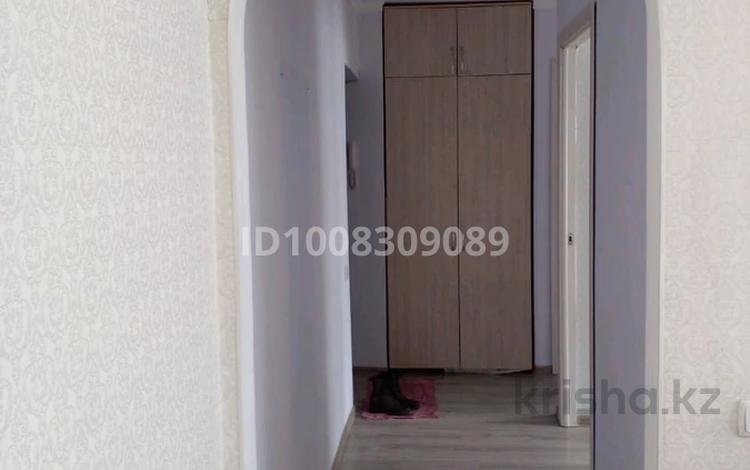 2-комнатная квартира · 41 м² · 1/5 этаж, 408 квартал 18 за 135 000 ₸ в Семее — фото 2