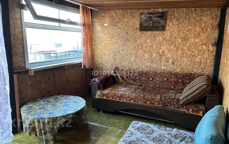 Дача · 2 комнаты · 40 м² · 8 сот., Барковское БГМК 2 — Возле остановки жемчужина за 10 млн ₸ в Балхаше — фото 2