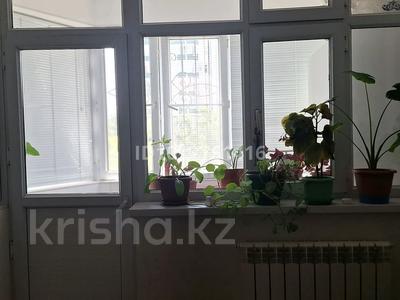 1-бөлмелі пәтер · 42 м² · 1/5 қабат, мкр Асар , Мкр Асар-1 10 — Бал-бұлақ бала бақшасы, бағасы: 30 млн ₸ в Шымкенте, Абайский р-н
