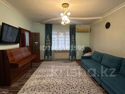 Часть дома · 4 комнаты · 70 м², мкр Акбулак, Мкр Акбулак ул. Шарипова 128 — Шарипова Рыскулова за 350 000 〒 в Алматы, Алатауский р-н