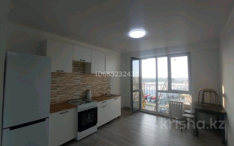 3-комнатная квартира · 82 м² · 8/10 этаж, Altyn Orda- Алтын Орда 6/40 за 250 000 ₸ в Алматы — фото 2