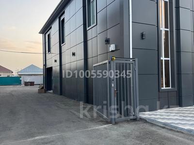 Свободное назначение, офисы, магазины и бутики, склады, общепит, салоны красоты, фитнес и спорт, медцентры и аптеки, образование, развлечения, конференц-залы, кабинеты и рабочие места, студии · 320 м² за 350 000 〒 в 