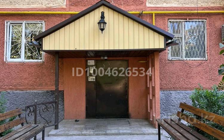 3-бөлмелі пәтер · 62 м² · 3/5 қабат, мкр Акбулым, Толе би 91А 6, бағасы: 16.5 млн ₸ в Таразе — фото 2