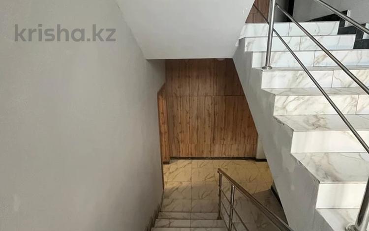5-бөлмелі пәтер · 178 м² · 3/4 қабат, Мкр. Таугуль 2 Б, бағасы: 70 млн ₸ в Караганде, Казыбек би р-н — фото 2