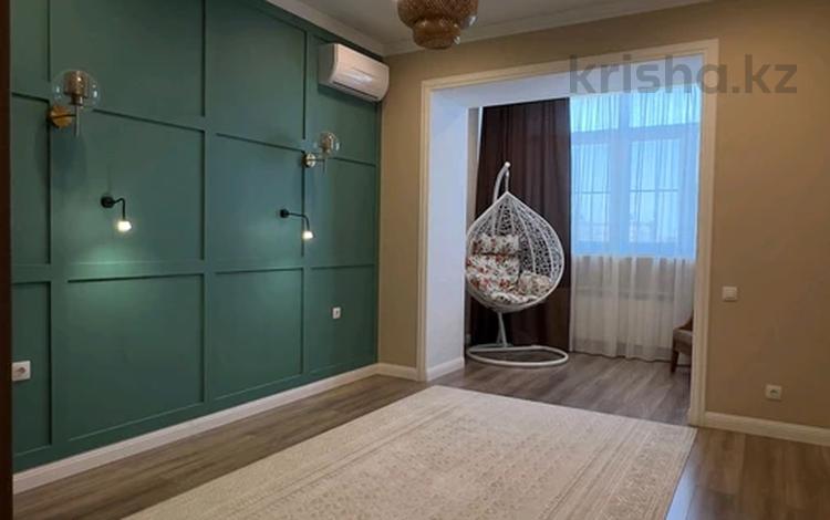 3-комнатная квартира · 117 м² · 6/8 этаж, Санкибай батыра 40 б за 550 000 ₸ в Актобе — фото 2