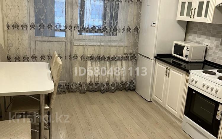 1-комнатная квартира, 35 м², 10/12 этаж помесячно, Бектурова 3/2