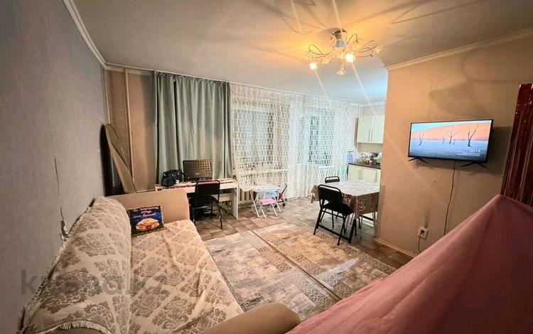 1-бөлмелі пәтер · 37.3 м² · 8/9 қабат, мкр Юго-Восток, Республики, бағасы: 13.8 млн ₸ в Караганде, Казыбек би р-н — фото 2