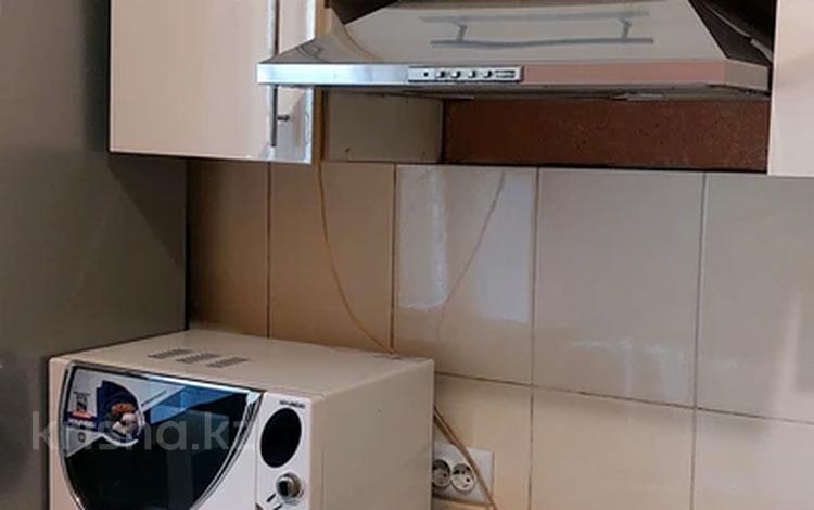 2-комнатная квартира · 56 м² · 2/9 этаж, ул. Чехова 7 за 200 000 ₸ в Усть-Каменогорске — фото 2