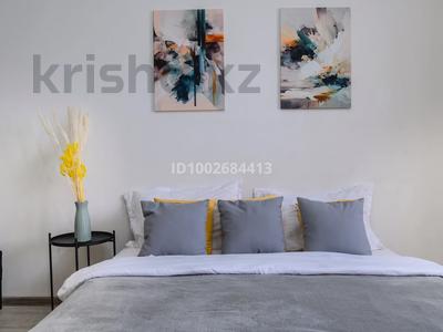 3-комнатная квартира · 100 м² · 1/15 этаж, Толе би 273/11 за 30 000 ₸ в Алматы, Алмалинский р-н