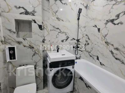 2-бөлмелі пәтер · 60 м² · 2/5 қабат, мкр. Алтын орда, Мангилик ел 18, бағасы: 27.5 млн 〒 в Актобе