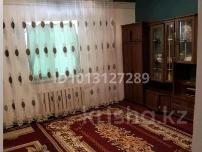 Отдельный дом · 6 комнат · 200 м² · 12 сот., Даулет 25/2 — Школа Спорт школа Асфальт за 16 млн ₸