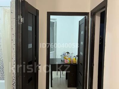 2-бөлмелі пәтер · 58 м² · 5/6 қабат, Каллаур Акима 2А, бағасы: 90 000 ₸ в Таразе