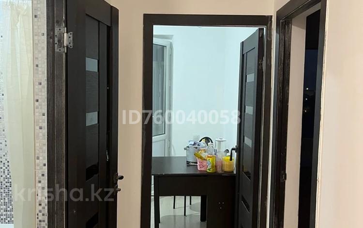 2-бөлмелі пәтер · 58 м² · 5/6 қабат, Каллаур Акима 2А, бағасы: 90 000 ₸ в Таразе — фото 2