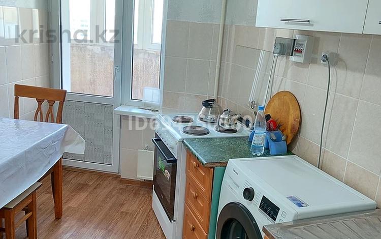 2-комнатная квартира · 52 м² · 8/9 этаж, Толе би 282 за 300 000 ₸ в Алматы, Алмалинский р-н — фото 9