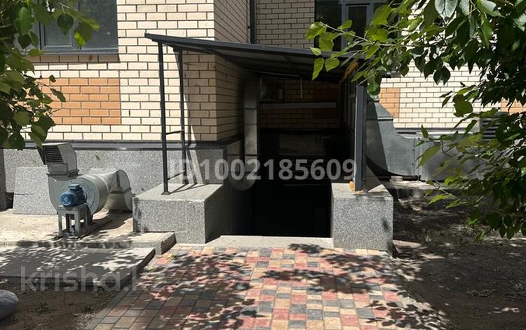 Офисы · 230 м² за 65 млн 〒 в Караганде, Казыбек би р-н — фото 2
