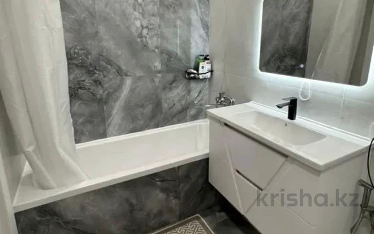 3-бөлмелі пәтер · 90 м² · 6/7 қабат, мкр Кайрат 303/4, бағасы: 54 млн ₸ в Алматы, Турксибский р-н — фото 2