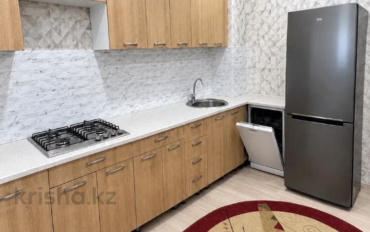 2-бөлмелі пәтер · 70 м² · 2/6 қабат, мкр 38 6, бағасы: 20.5 млн ₸ в Актау, 38-й мкр — фото 3
