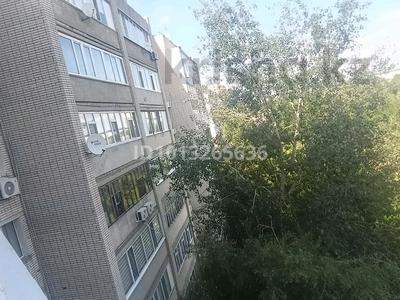 2-бөлмелі пәтер · 51 м² · 7/9 қабат, Строитель ш/а. 19 — Шолохова Циолковского, бағасы: 19 млн ₸ в Уральске, мкр Строитель