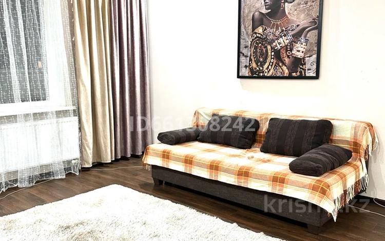 2-комнатная квартира · 54 м² · 9/18 этаж, мкр Тастак-2, Брусиловского 167 за 17 000 ₸ в Алматы, Алмалинский р-н — фото 47
