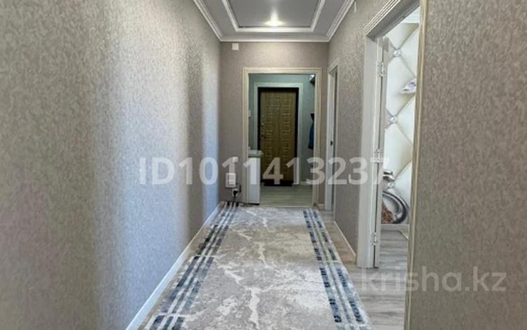 3-бөлмелі пәтер · 90.2 м² · 16/16 қабат, мкр Юго-Восток, Проспект Шахтеров 52а 52а, бағасы: 45 млн ₸ в Караганде, Казыбек би р-н — фото 4