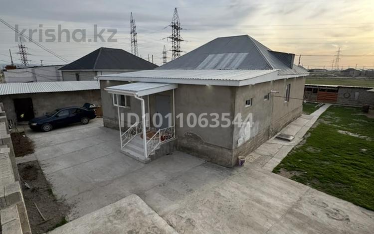 Отдельный дом · 6 комнат · 260 м² · 10 сот., 1-й Азилхан Нуршайыков переулок 36 за 35 млн 〒 в Таразе — фото 2
