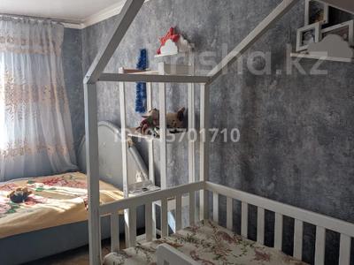 Үйдің бір бөлігі · 3 бөлме · 60.6 м² · 748 жүзд., Энергетиков 12 — Чкалова, бағасы: 9.5 млн ₸ в Шарбакты