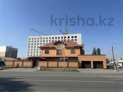 Жеке үй · 8 бөлме · 454 м² · 6.65 жүзд., Чайковского 53 — Чайковского-Герцена, бағасы: 295 млн ₸ в Семее