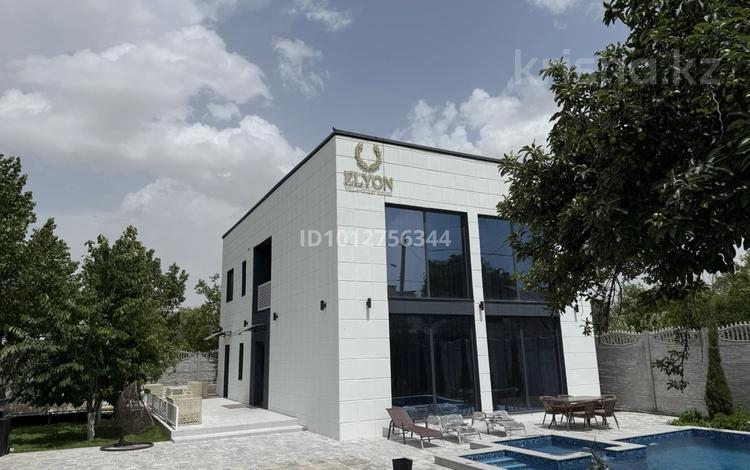 Дача · 4 комнаты · 280 м², жилой массив Кайнар Булак, Вишневая 105 за 200 000 ₸ в Шымкенте, Абайский р-н — фото 2