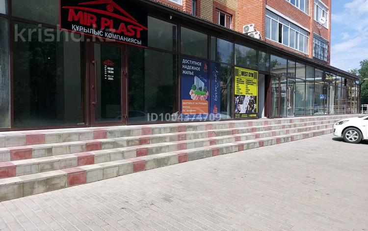 Кеңселер, кабинеттер және жұмыс орындары · 12 м², бағасы: 90 000 ₸ в Уральске — фото 2