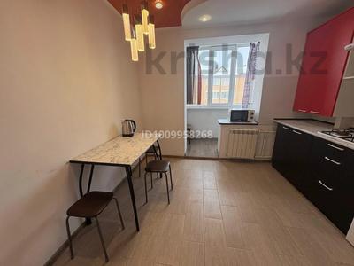 2-бөлмелі пәтер · 60 м², Володарского 77, бағасы: 200 000 〒 в Петропавловске