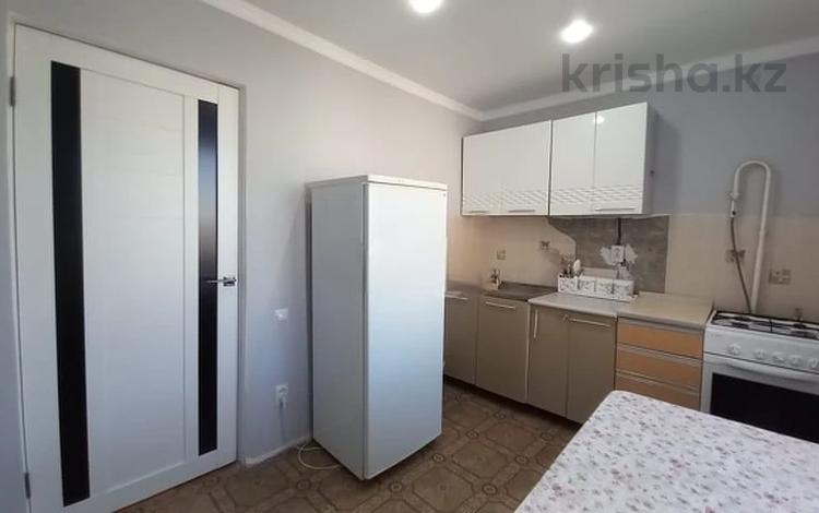 2-комнатная квартира · 54.4 м² · 6/6 этаж, мкр 12 за 15.5 млн ₸ в Актобе — фото 2