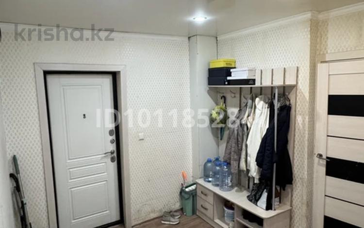 3-бөлмелі пәтер · 67.4 м² · 1/5 қабат, ул. Николая Башмакова 6 — Селекционный, 12 школа, бағасы: 17.5 млн ₸ в Уральске, мкр Школьник — фото 2