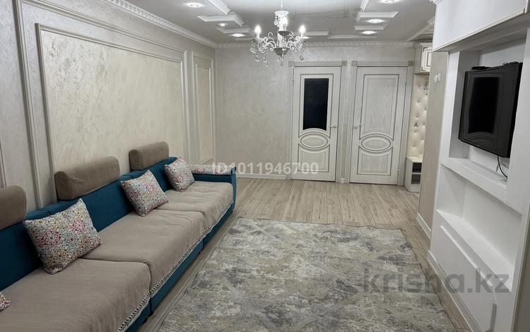 3-бөлмелі пәтер · 65 м² · 2/5 қабат, Просп. Бауыржан Момышулы 19, бағасы: 31 млн ₸ в Шымкенте, Абайский р-н — фото 2
