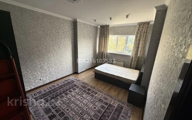 3-комнатная квартира · 70 м² · 4/9 этаж, Толе би 201 — Толеби Розыбакиева за 390 000 ₸ в Алматы — фото 2