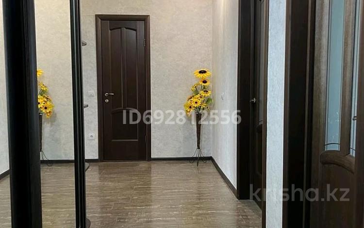 2-комнатная квартира, 69.9 м², мкр Кулагер 26 за ~ 32 млн 〒 в Алматы, Жетысуский р-н — фото 2