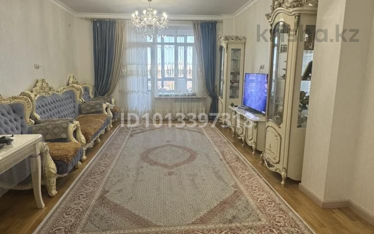 4-комнатная квартира · 167 м², Шарль Де Голля 11 за 135 млн ₸ в Астане — фото 2