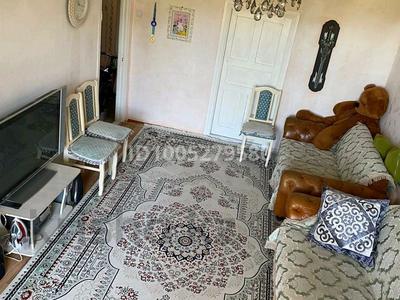 2-бөлмелі пәтер · 60 м² · 2/2 қабат, Абылайхан — Цон,школа,базар, бағасы: 9 млн ₸ в Текели