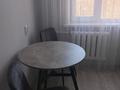 1-комнатная квартира · 36 м² · 4/5 этаж, мкр Юго-Восток, Республики 34 за 10 000 ₸ в Караганде, Казыбек би р-н — фото 2