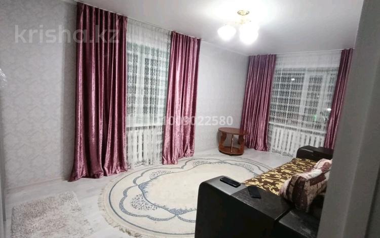 1-комнатная квартира · 35 м² · 2/4 этаж, Рожановича 5 за 5.5 млн ₸ в Курчатове — фото 2