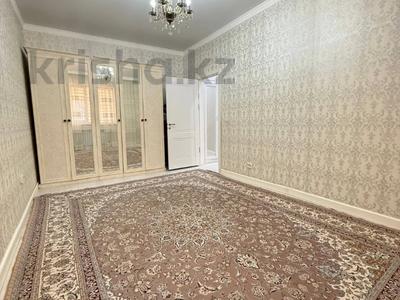 2-комнатная квартира · 65 м² · 1/7 этаж, 35-мкр 8 за 18 млн ₸ в Актау