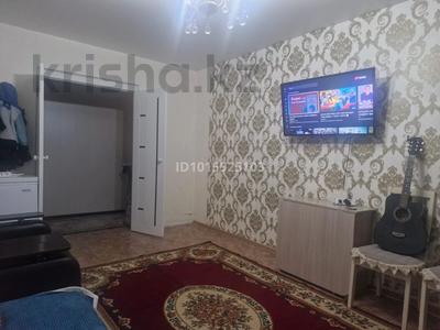3-бөлмелі пәтер · 57 м² · 5/5 қабат, Конституции Казахстана 187 — Магазин дарын, бағасы: 14 млн ₸ в 