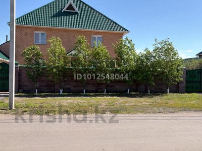 Отдельный дом · 6 комнат · 260 м² · 10 сот., Алтын дала 16 за 150 млн ₸ в Петропавловске